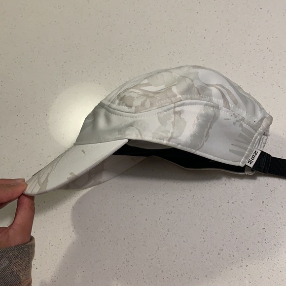 Nike Tailwind Running Cap Hat Unisex OSFM NWT - Picture 6 of 8